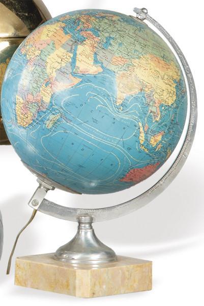  Globo terráqueo Cartes Taride, Francia h. 1971-75.