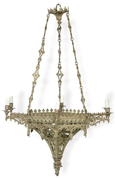 Lámpara de techo neogótica, de 6 brazos de luz en bronce.
