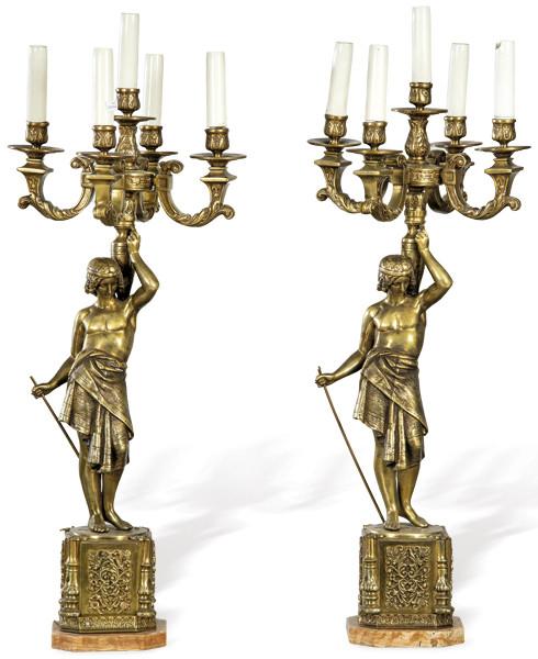 Pareja de candelabros converitidos en lámpara de bronce dorado S. XX.