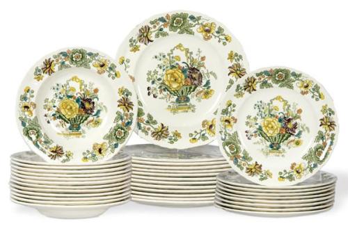  Vajilla en porcelana inglesa de Mason’s, compuesta por