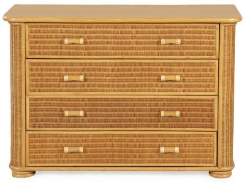  Cómoda con cuatro cajones en madera, bambú y ratán trenzado.
