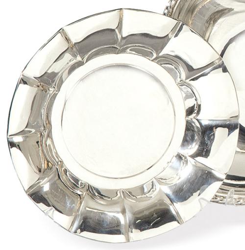  Panera circular de plata española punzonada 1ª Ley con marca comercial de Aragoneses.