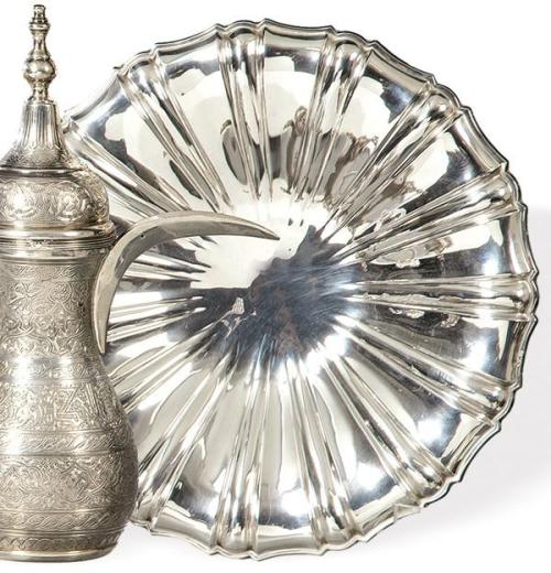  Centro de mesa circular de plata española punzonada 1ª Ley de Montejo