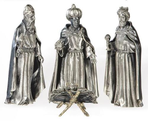  "Tres Reyes Magos y Niño Jesús" en plata española punzonada Ley 925.