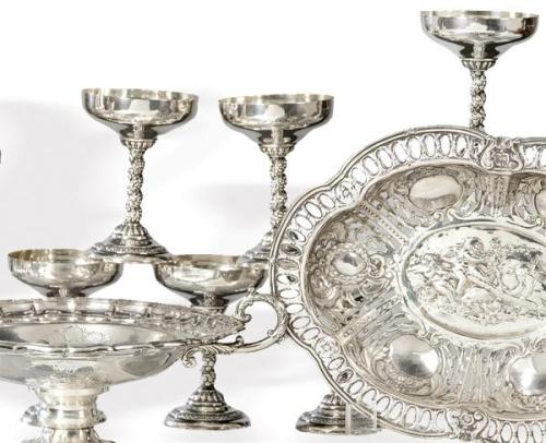  Juego de doce copas de champán de plata española punzonada 1ª Ley.