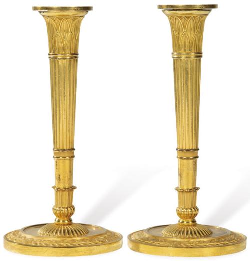 Pareja de candeleros Imperio en bronce dorado, Francia 1804-1814