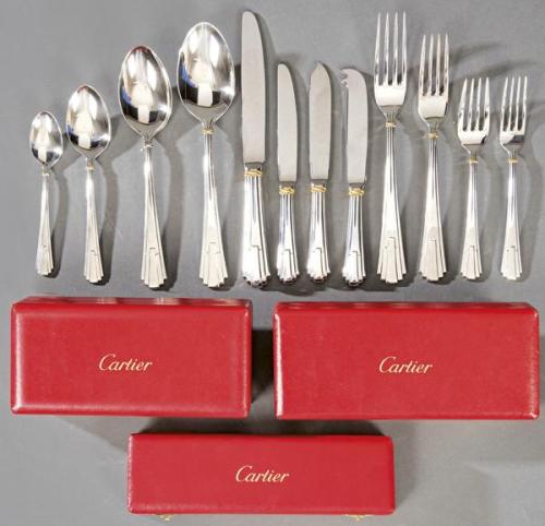  Cubertería Cartier modelo "La Maison de Louis Cartier" en plata punzonada Ley 925 con la firma y cada pieza numerada.