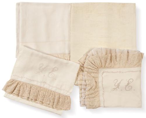  Juego de sabanas de hilo beige rematada en encaje y con iniciales YE, para cama de 100 cms (encimera, bajera, funda de almohada y cuadrante)