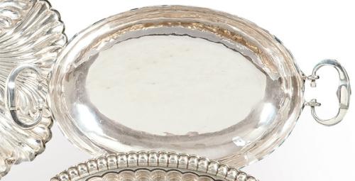 Centro de mesa de dos asas de plata punzonada Ley Sterling de El Tupo.