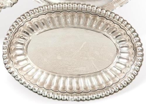  Panera de plata española punzonada 1ª Ley de Matilde Espuñes con marca comercial de Joyería Sánchez.