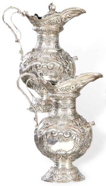  Pareja de jarras de plata española punzonada 1ª Ley de Orfebrería Rizomera.