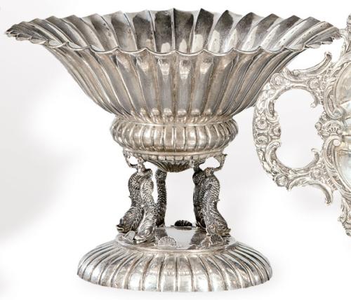 Frutero de plata española punzonada 1ª Ley de Pasgorcy.