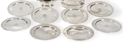 Juego de diez platos de plata portuguesa punzonada 1ª Ley Oporto S. XX