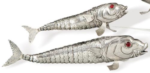  Dos peces articulados de plata española punzonada 1ª Ley.