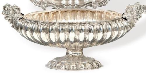  Centro de mesa de plata italiana punzonada Ley 925.