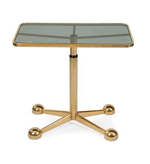  Mesa con estructura de latón y cristal ahumado, firmado en la tapa. Marca Allegri Arredamenti Parma, años 70