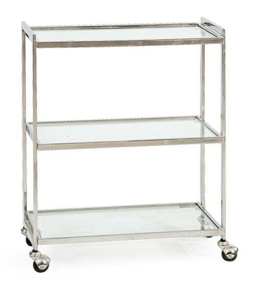 Carro camarera con estructura de metal cromado y tres baldas de cristal.