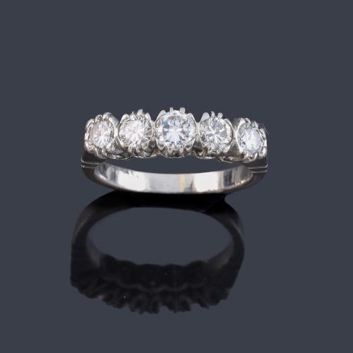 Cintillo con brillantes de aprox. 1,00 ct en total en montura de oro blanco de 18K.