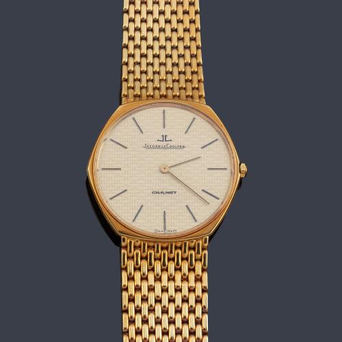  JAEGER LECOULTRE para CHAUMET ref. 3830 de caballero con caja y brazalete en oro amarillo de 18 K. Con estuche.