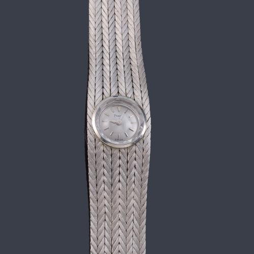 PIAGET ref. 3931 de señora con caja y brazalete en oro blanco de 18 K.
