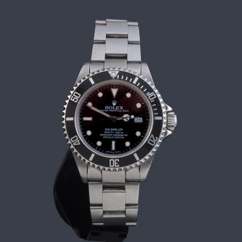 ROLEX modelo Oyster Perpetual Date "Sea Dweller 4000" Officially  Certified. Ref. 16600. Reloj para caballero con caja y brazalete Oyster en acero. Con estuche y documentación.