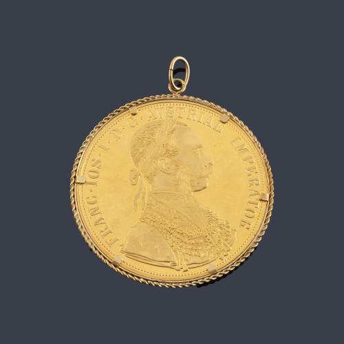 Colgante moneda Francisco José I, 4 ducados, Austria en oro de 22 K. Marco en oro amarillo de 18 K.