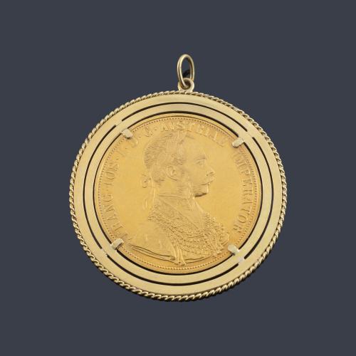 Colgante moneda Francisco José I, 4 ducados, Austria en oro de 22 K. Marco en oro amarillo de 18 K.