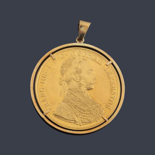 Colgante moneda Francisco José I, 4 ducados, Austria en oro de 22 K. Marco en oro amarillo de 18 K.
