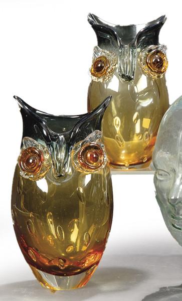  Dos buhos de cristal de Murano color ámbar.