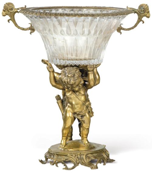  Centro de mesa de bronce y cristal primera mitad S. XX.