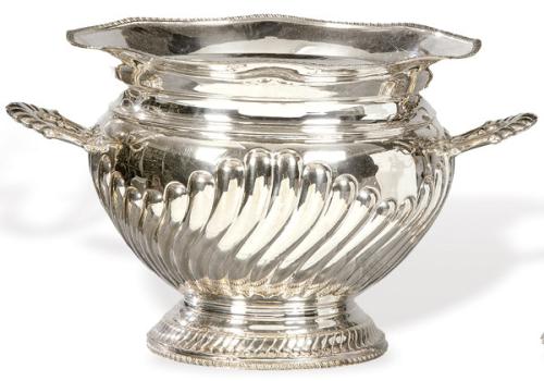  Champanera de plata española punzonada 1ª Ley de Montejo con etiqueta comercial de J. Pérez Fernández.