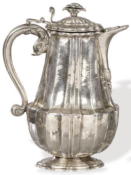  Cafetera de plata española punzonada Salamanca S- XVIII.