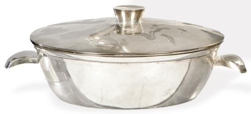  Cazuela con tapa de plata española punzonada 1ª Ley.