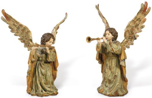  Pareja de ángeles músicos de madera tallada, policromada y dorada siguiendo modelos andaluces antiguos, S. XX.
