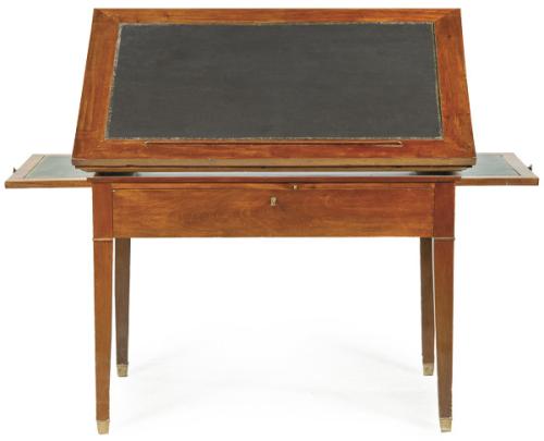  Mesa de arquitecto o Table à la tronchin Luis XVI en madera de caoba.Francia, finales S. XVIII