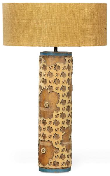  Lamparas realizadas con rodillos para imprimir papel