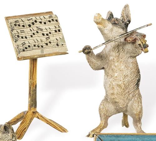  Cerdo violinista con partitura, bronce policromado, Viena h. 1900
