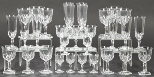  Cristalería de cristal tallado d´Arques, Francia a estrenar.