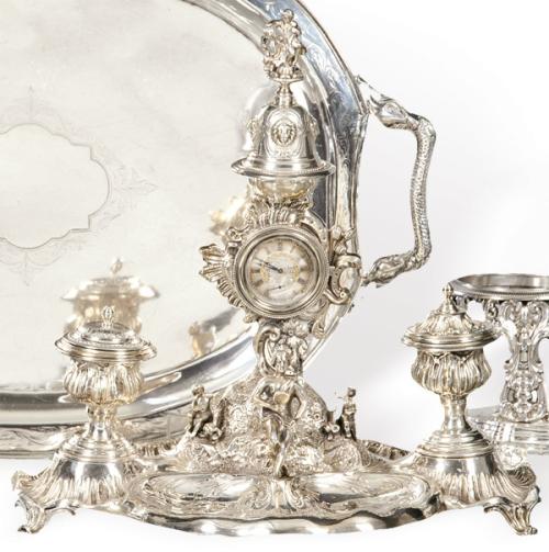 Escribanía con reloj de plata francesa punzonada Emile Hugo S. XIX.