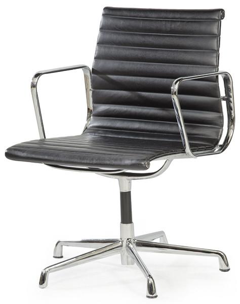 Charles (1907-1978) y Ray Eames (1912-1988) para ICF. 