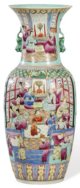 Jarrón de porcelana china con vidriado azul turquesa y esmaltes de la Familia Rosa, Dinastía Qing S. XIX.