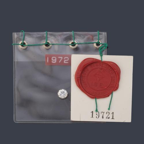 Brillante de 2,01 ct en blister. Certificado IGE.