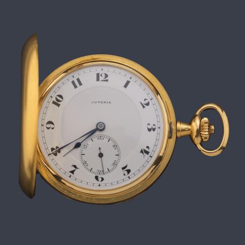 JUVENIA, reloj saboneta sonería repetición a minutos.con caja en oro amarillo de 18 K.