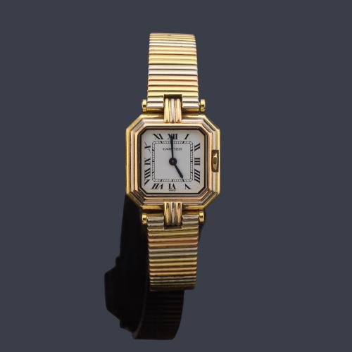CARTIER Vendôme Trinity Tricolor de mujer con caja y brazalete en oro blanco, amarillo y rosa de 18 K.. Con estuche.