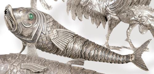 Pez articulado de plata española punzonada 1ª Ley.