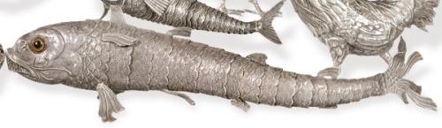 Pez articulado de plata española punzonada 1ª Ley.