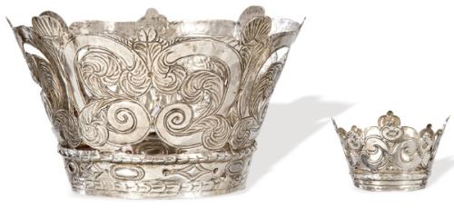 Dos coronas de plata para tallas de Virgen y Niño de plata española ff. S. XIX pp. S. XX.
