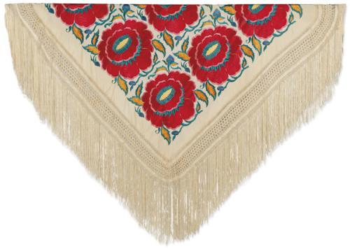 Mantón de Manila con flores grandes y su caja de cartón en color marfil