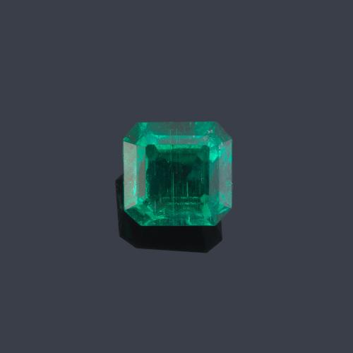 Esmeralda talla esmeralda de 2,48 ct.
