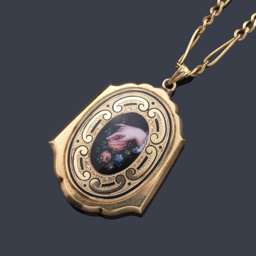 Colgante - guardapelo con motivo de mano y flores en esmalte, con cadena en oro amarillo de 18K.